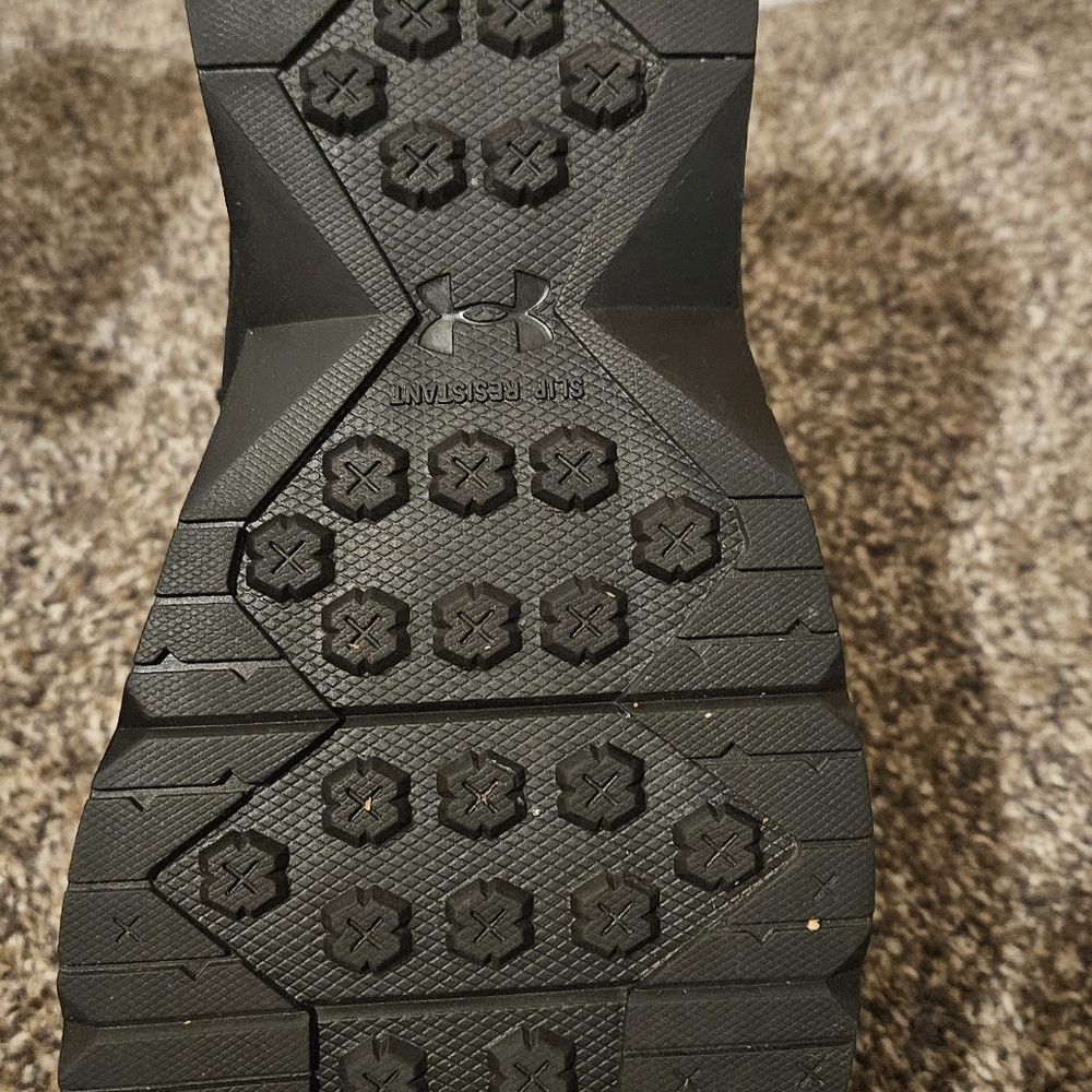 Under Armour Stellar G2 Boots 12.5 New - Picture 4 of 6